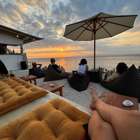The Edge Lembongan Exterior foto